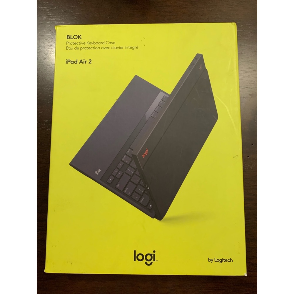 Brand New Logitech BLOK iPad 2 Case